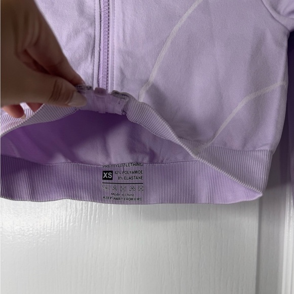 PrettyLittleThing Jacket - Picture 2 of 3